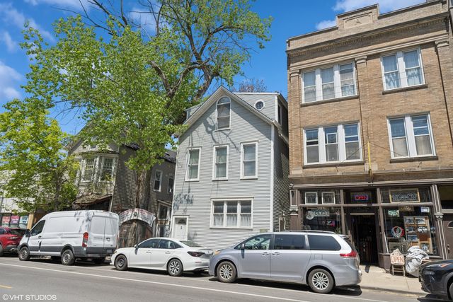 2140 W Belmont Avenue 1F, Chicago, IL 60618