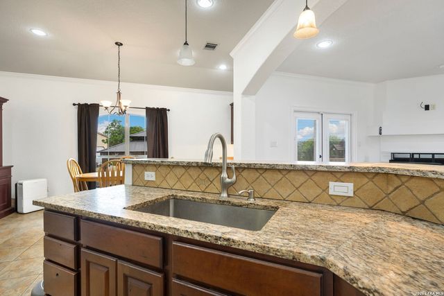 31621 RETAMA RDG, Bulverde, TX 78163