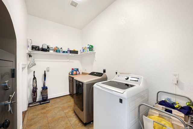 31621 RETAMA RDG, Bulverde, TX 78163