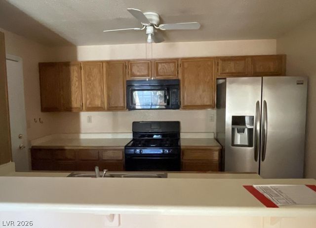 2641 South Durango Drive 102, Las Vegas, NV 89117