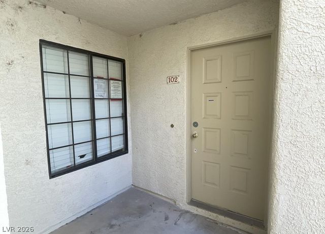 2641 South Durango Drive 102, Las Vegas, NV 89117