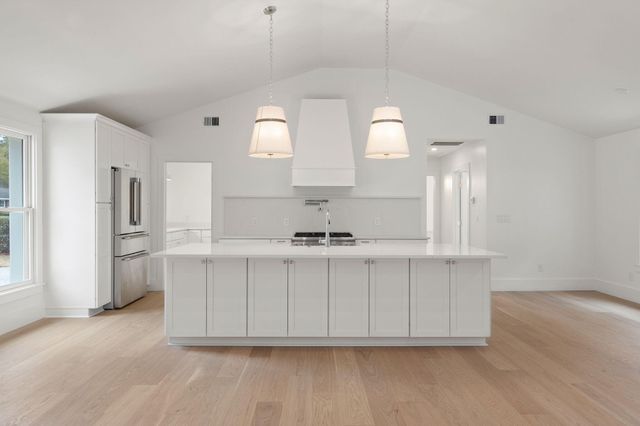 914 Cliffwood Drive, Mount Pleasant, SC 29464