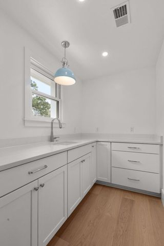 914 Cliffwood Drive, Mount Pleasant, SC 29464