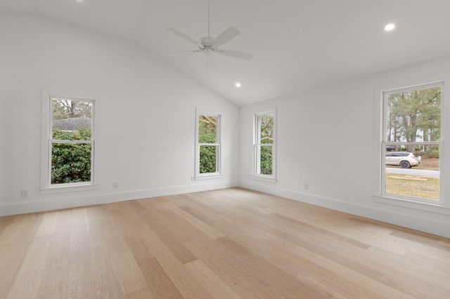 914 Cliffwood Drive, Mount Pleasant, SC 29464