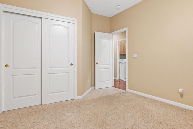 2302 E Rush Avenue, Fresno, CA 93730