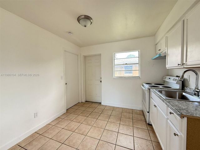 1703 Palm Drive A, Fort Myers, FL 33907