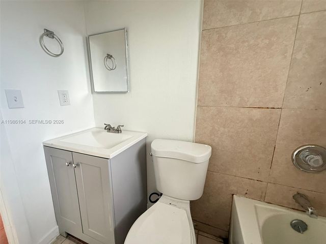 1703 Palm Drive A, Fort Myers, FL 33907