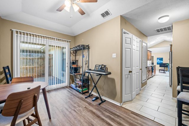 3102-3114 75th Street, Lubbock, TX 79423