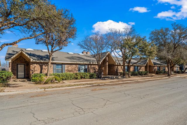 3102-3114 75th Street, Lubbock, TX 79423
