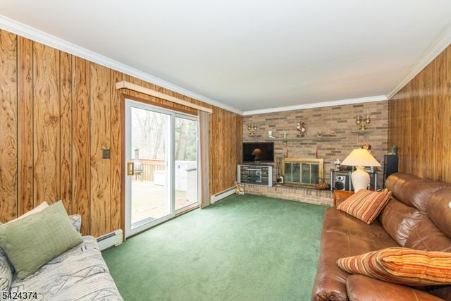 30 Clearfield Rd, Roxbury Twp., NJ 07876