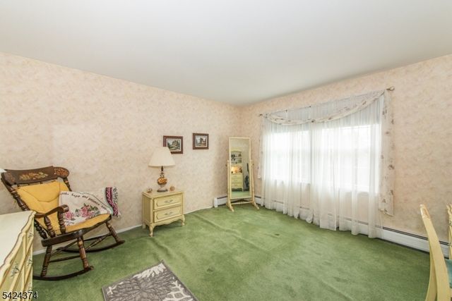 30 Clearfield Rd, Roxbury Twp., NJ 07876