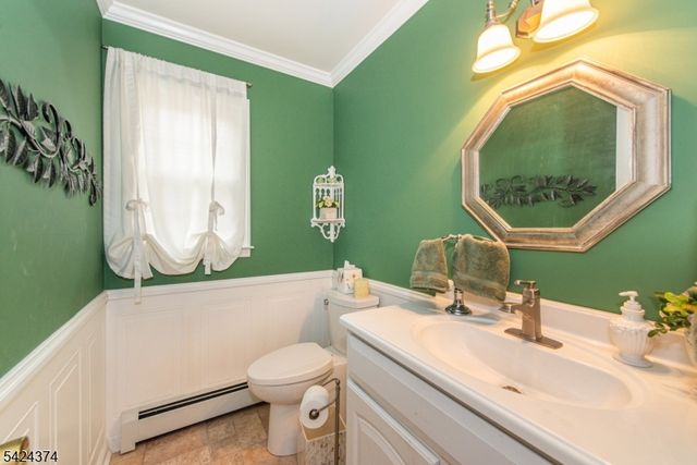 30 Clearfield Rd, Roxbury Twp., NJ 07876