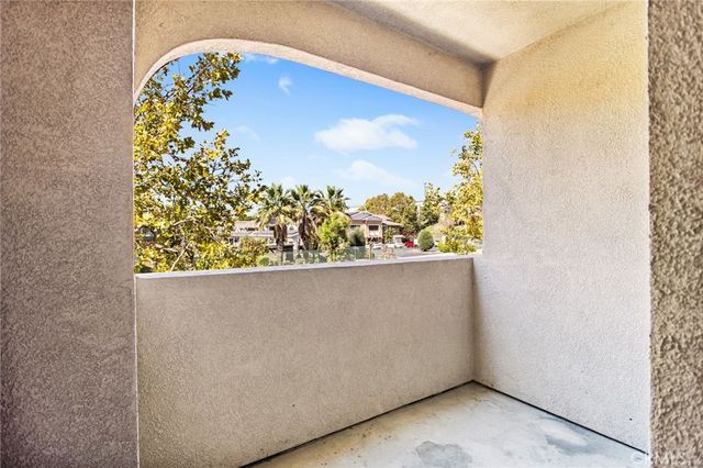 41410 Juniper Street 1721, Murrieta, CA 92562