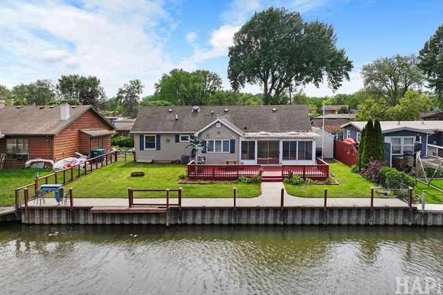 707 Kingston Boulevard, Mchenry, IL 60050