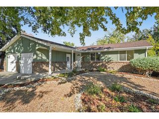 8374 Allison Ct, Arvada, CO 80005