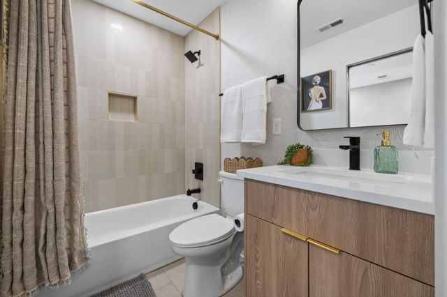 314 E Trinity Ln Apt 2, Nashville, TN 37207