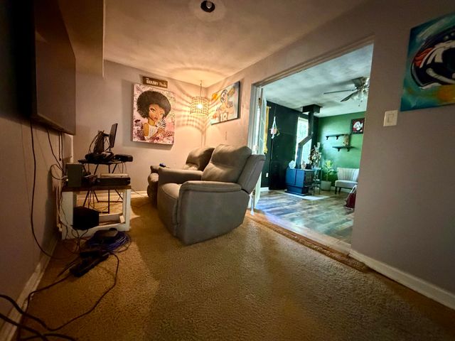 42 Moran Farm LN, Troutville, VA 24175