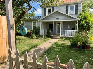 42 Moran Farm LN, Troutville, VA 24175