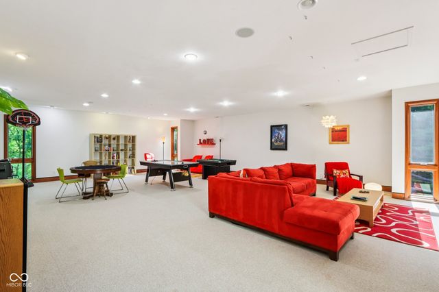 5528 State Road 144, Greenwood, IN 46143