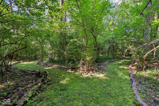 5528 State Road 144, Greenwood, IN 46143