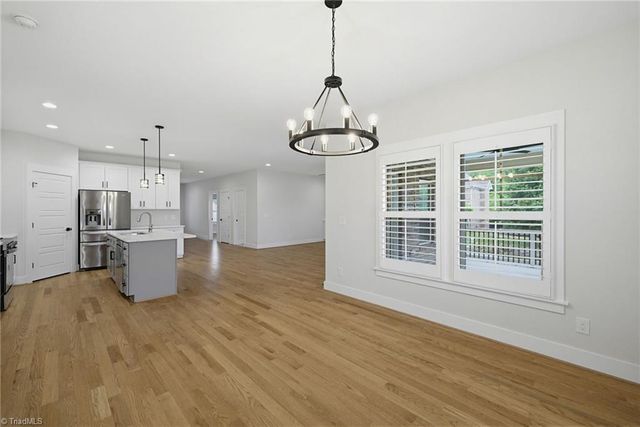 6021 Windsor Circle, Elon, NC 27244