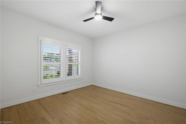 6021 Windsor Circle, Elon, NC 27244
