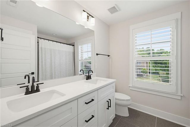 6021 Windsor Circle, Elon, NC 27244
