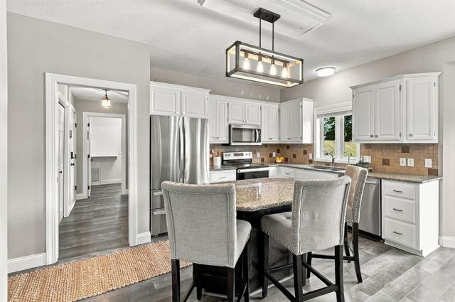 20365 Lake Ridge Drive, Prior Lake, MN 55372