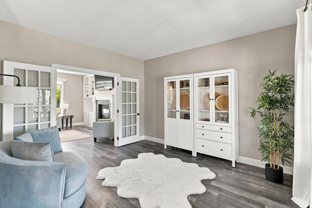 20365 Lake Ridge Drive, Prior Lake, MN 55372