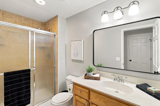 20365 Lake Ridge Drive, Prior Lake, MN 55372