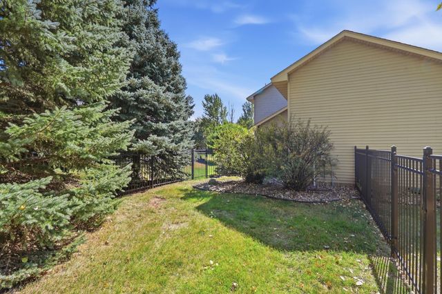20365 Lake Ridge Drive, Prior Lake, MN 55372