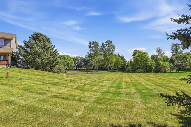 20365 Lake Ridge Drive, Prior Lake, MN 55372