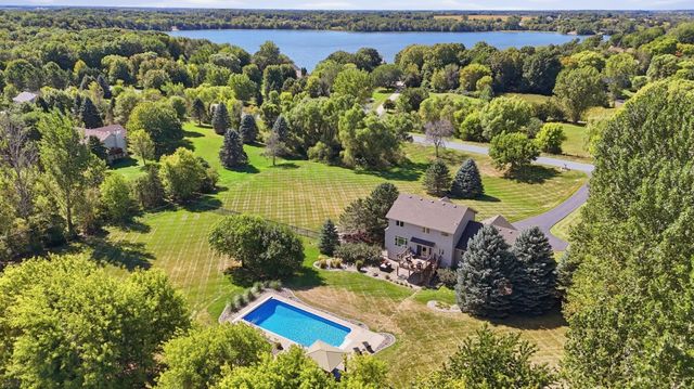 20365 Lake Ridge Drive, Prior Lake, MN 55372