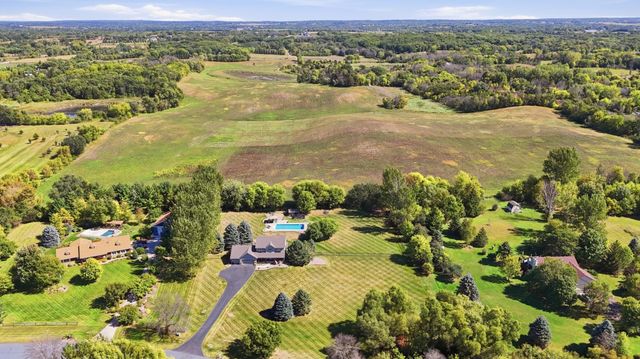 20365 Lake Ridge Drive, Prior Lake, MN 55372