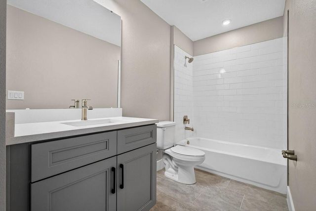 1262 CHAMPIONS DRIVE, Daytona Beach, FL 32124