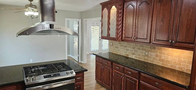 4230 Annawood Circle, Spring, TX 77388