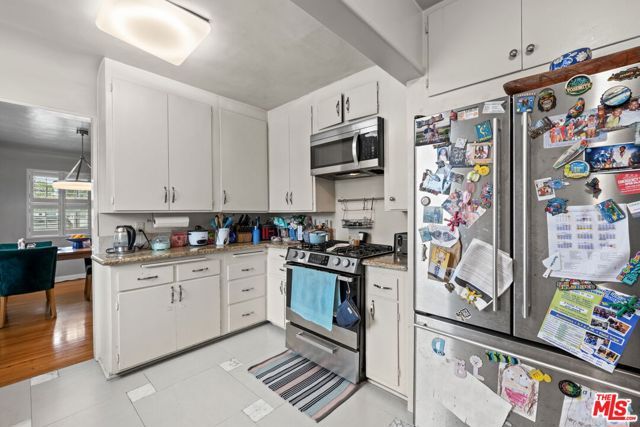 9232 S 8th Avenue, Inglewood, CA 90305