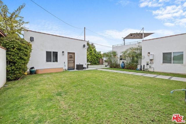 9232 S 8th Avenue, Inglewood, CA 90305