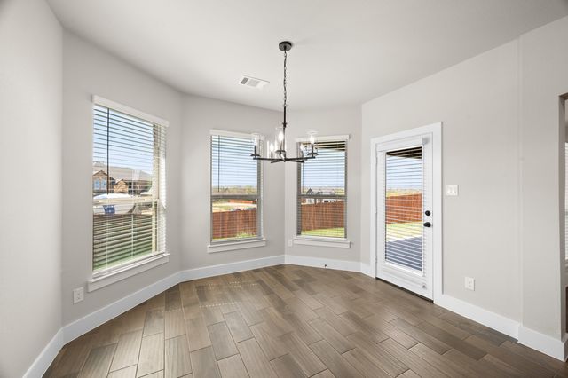 421 Willie Way, Burleson, TX 76028