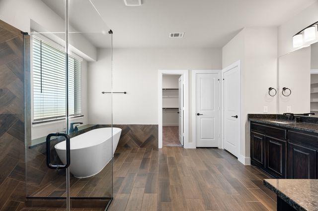 421 Willie Way, Burleson, TX 76028