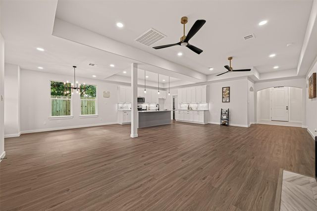 7438 Stephanie Drive, Deer Park, TX 77536