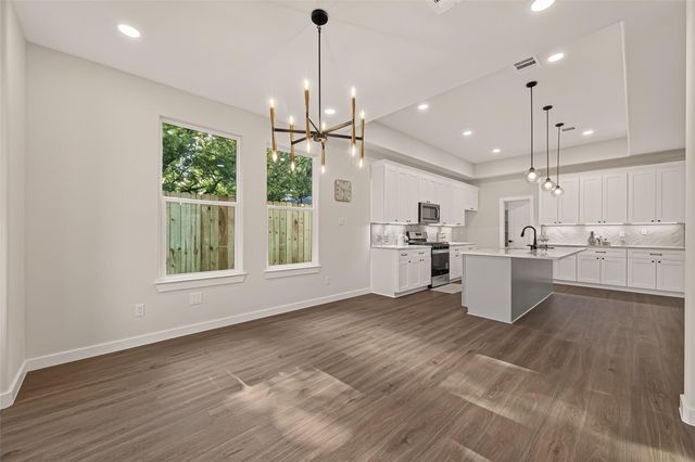 7438 Stephanie Drive, Deer Park, TX 77536