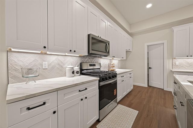 7438 Stephanie Drive, Deer Park, TX 77536