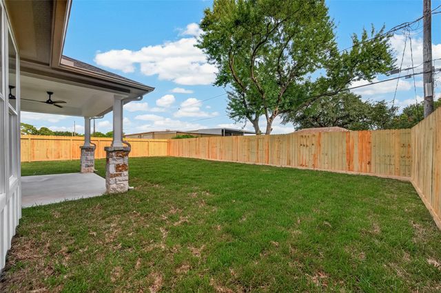 7438 Stephanie Drive, Deer Park, TX 77536