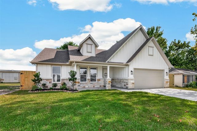 7438 Stephanie Drive, Deer Park, TX 77536