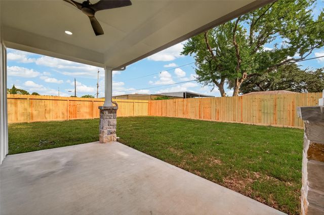 7438 Stephanie Drive, Deer Park, TX 77536