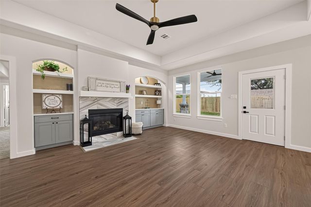 7438 Stephanie Drive, Deer Park, TX 77536