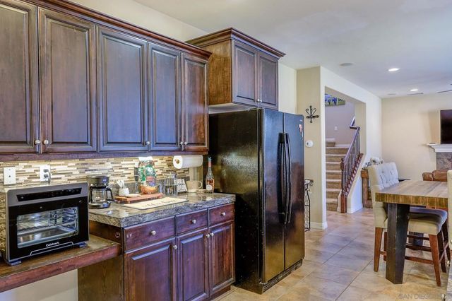 3436 Laurashawn Ln, Escondido, CA 92026