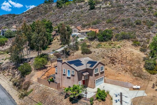 3436 Laurashawn Ln, Escondido, CA 92026