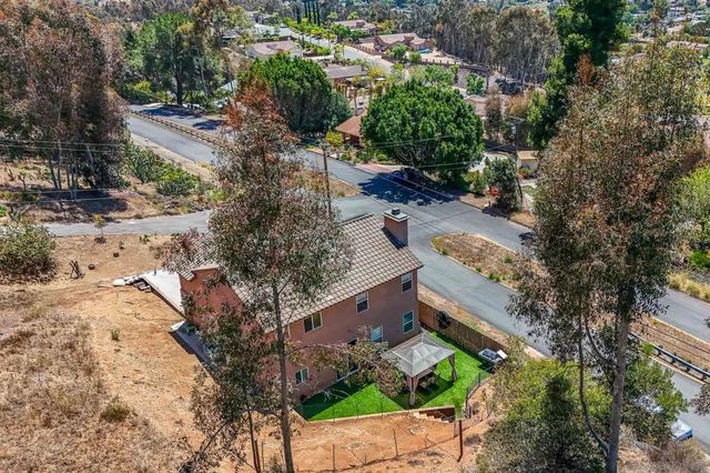 3436 Laurashawn Ln, Escondido, CA 92026